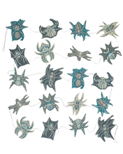 Creeping Spider Sewn Garland