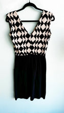 Field Day Black and white geometric dress Size M
