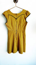 Nooworks Mustard vintage-inspired crossed arrow dress Size M