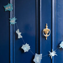 Creeping Spider Sewn Garland
