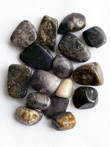Sugilite tumbled