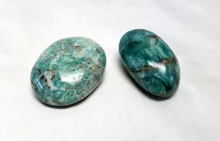 Amazonite pebble