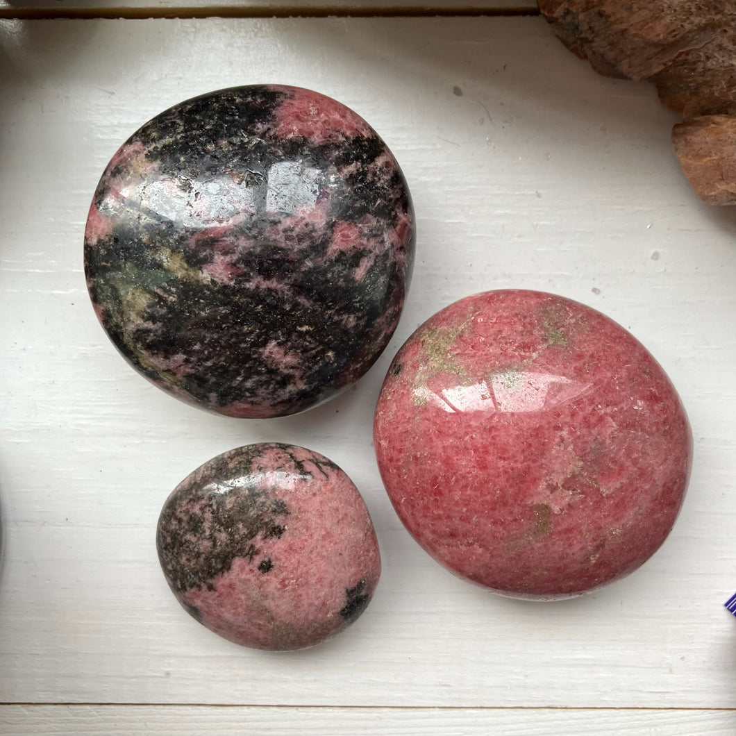 Rhodonite Palmstone